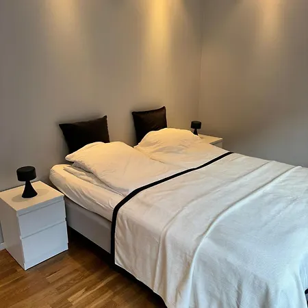Eiganesveien 1 *